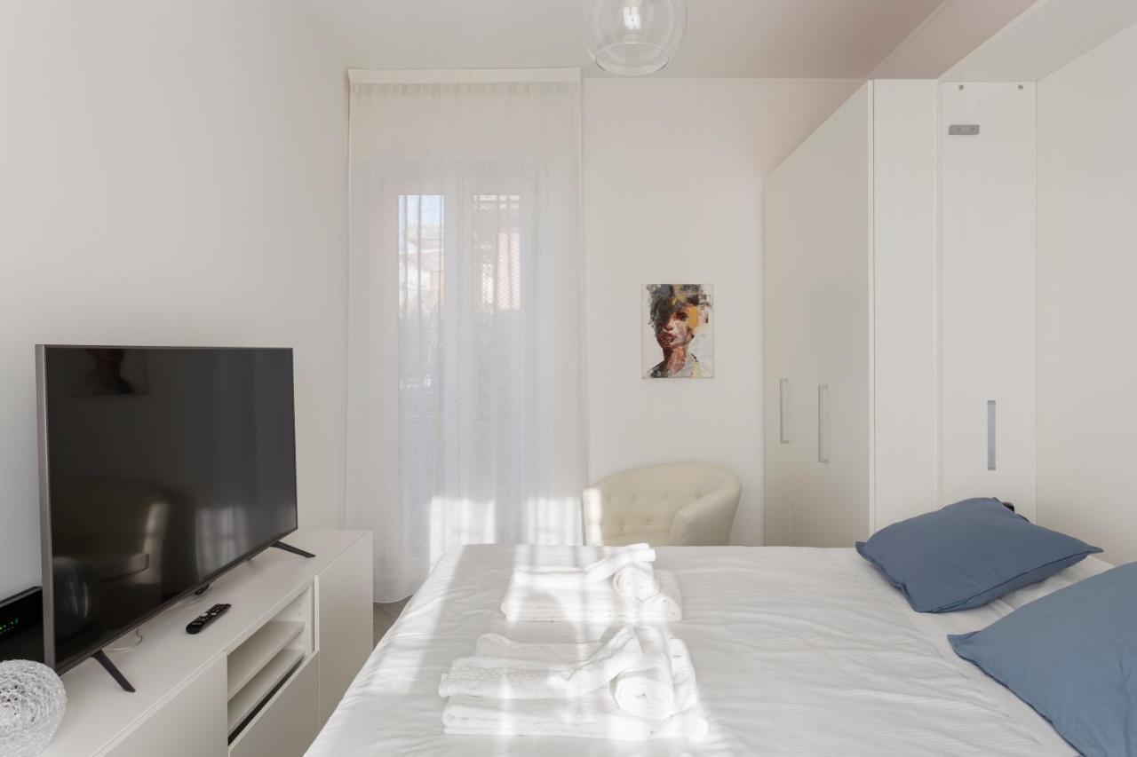 Hostmate -Milano - Strambio - Citta Studi — Foto 1